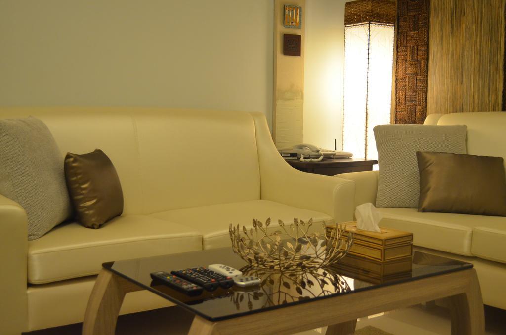 Greenbelt Madison Apartments Makati City Exteriör bild